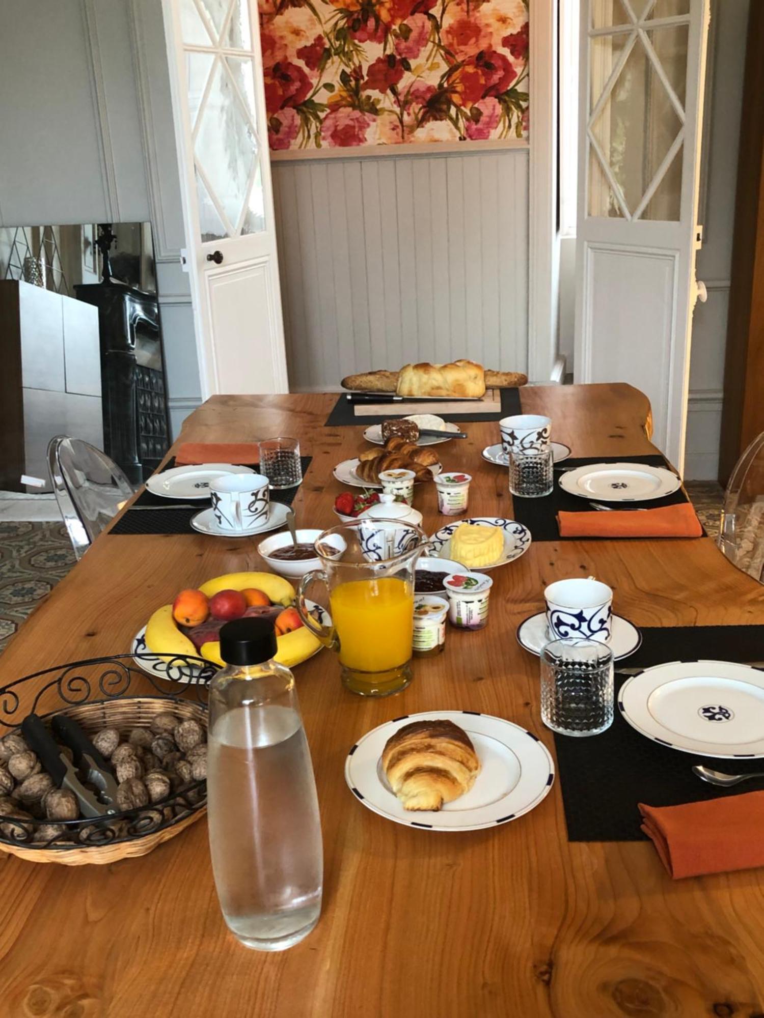Domaine De La Mazure Bed and Breakfast La Chapelle-Basse-Mer Buitenkant foto